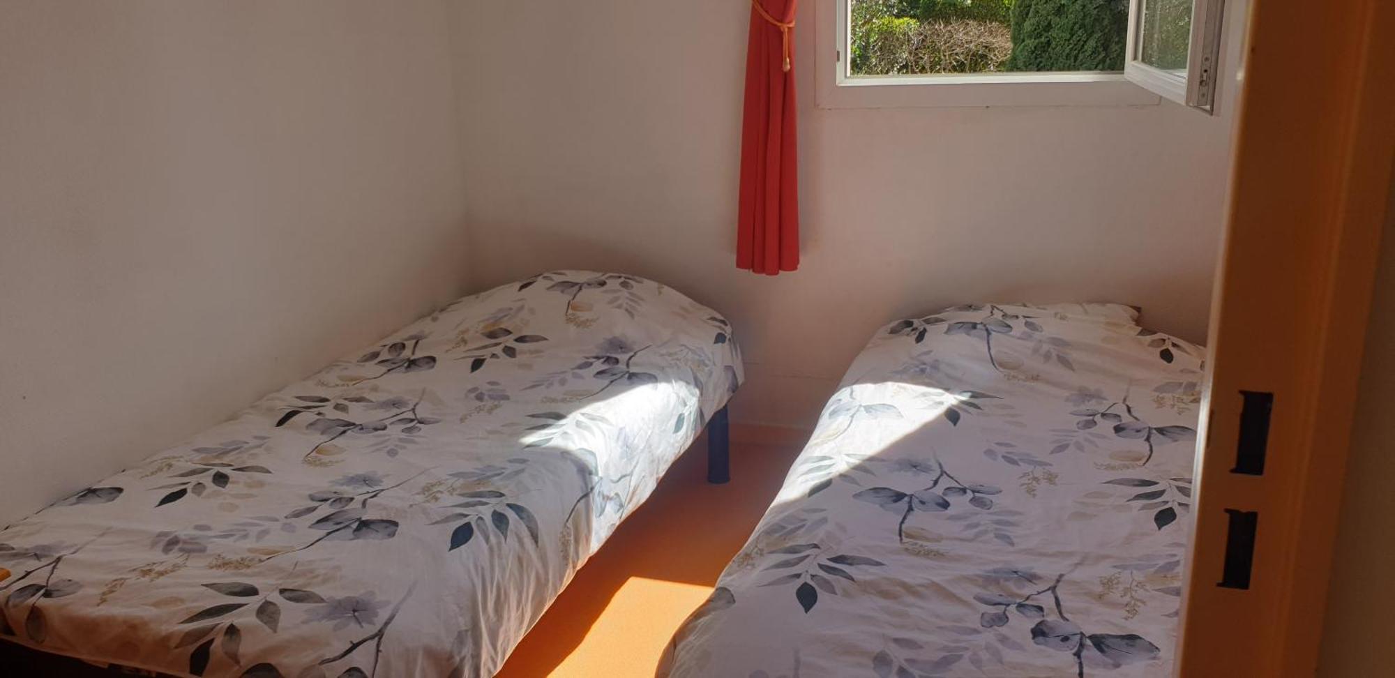 Maison"La Cigale Du Sud" Calvisson Szoba fotó